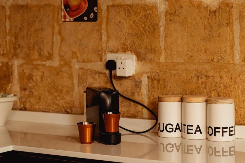 Enchanting 2Bdr Townhouse In Valletta Centre! Luaran gambar